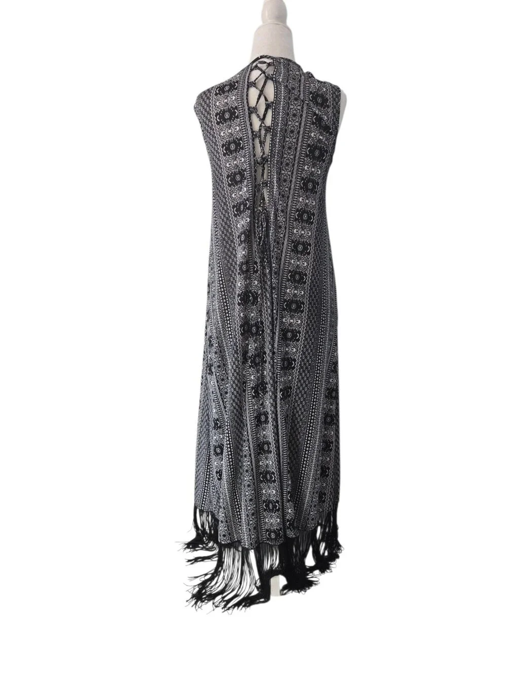 Rue 21 Vest/Kimono with Fringe Black size Medium